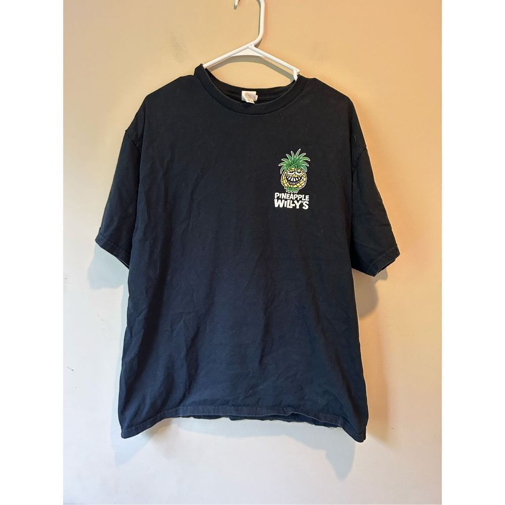 pineapple willy tee